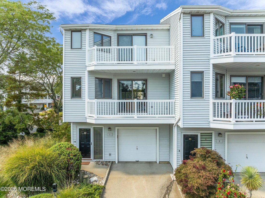 Condo in Long Branch, New Jersey, United States 1 - 18748386