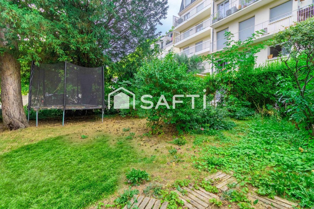 Apartamento en Dominio Nacional del Castillo, Versalles, Francia 1 - 18755576