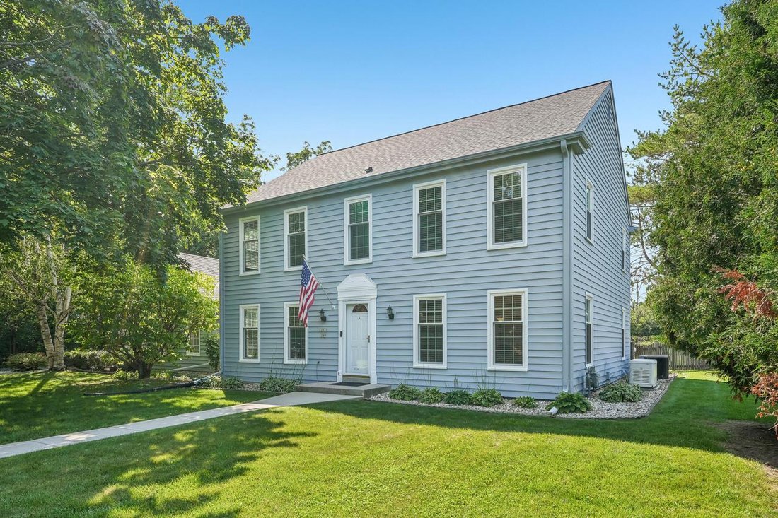 Casa a Thiensville, Wisconsin, Stati Uniti 2 - 18756839