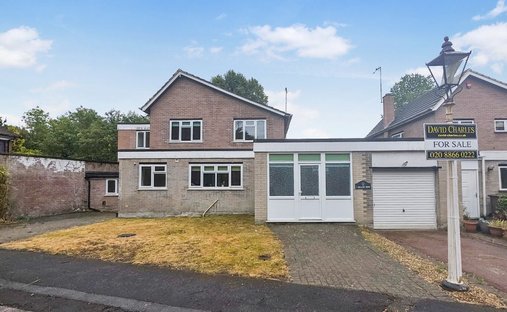 House in Woodridings, Harrow, England 1