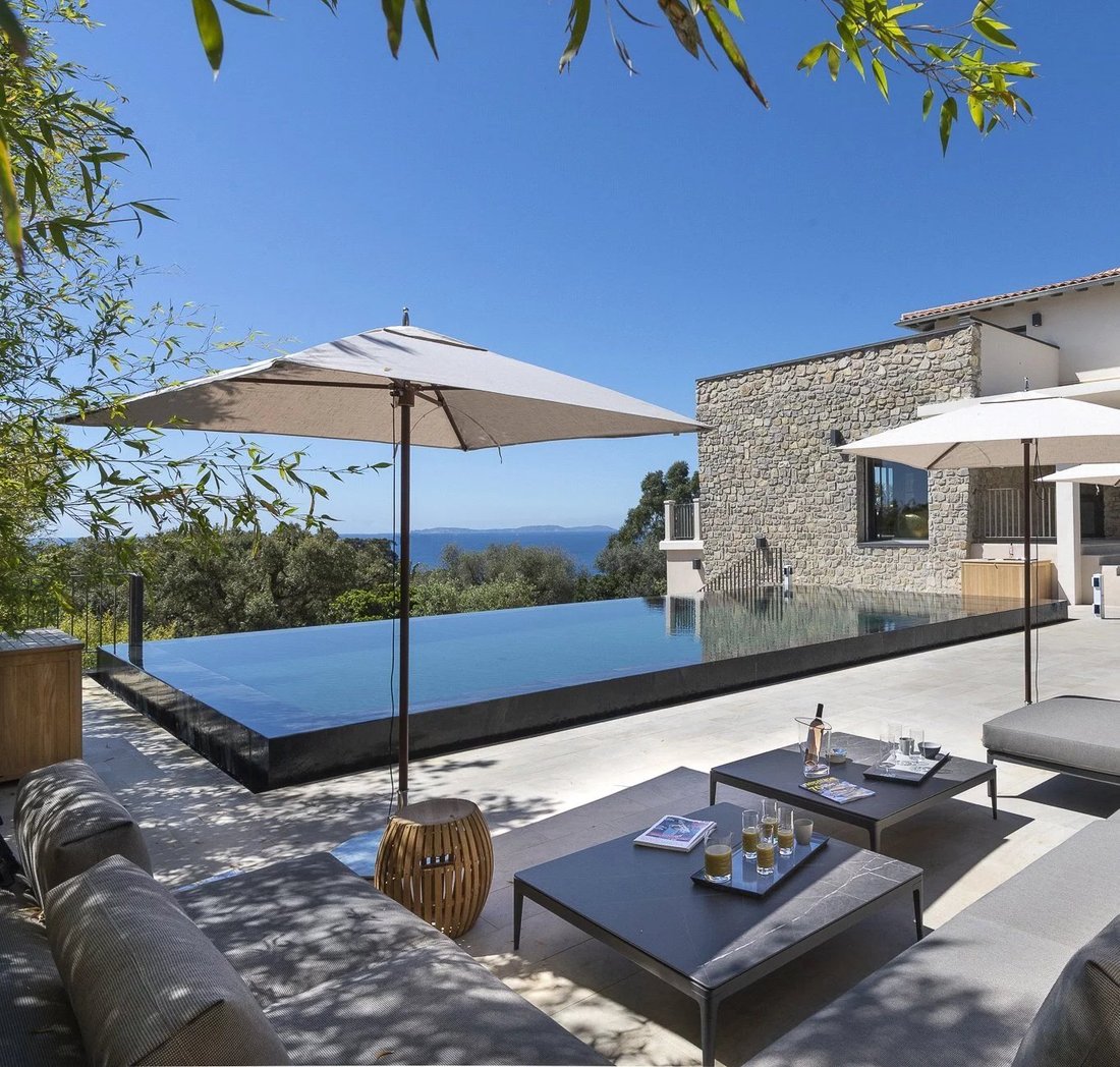 Villa en La Croix-Valmer, Provenza-Alpes-Costa Azul, Francia 1 - 18753043