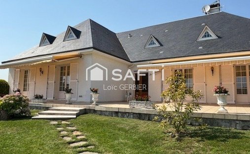 Maison à Montoire-sur-le-Loir, Centre-Val de Loire, France 1