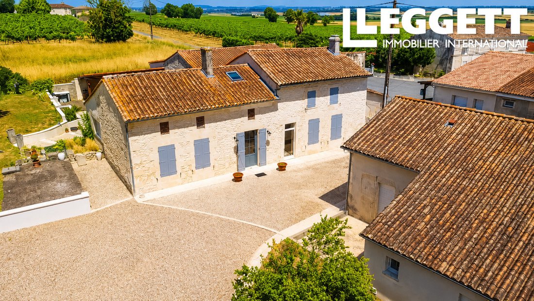 Casa a Saint-Germain-de-Lusignan, Nuova Aquitania, Francia 2 - 17780114