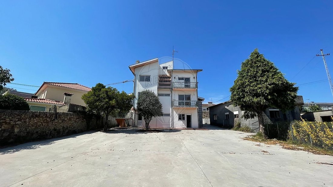 House in Macieira da Maia, Porto District, Portugal 3 - 18748857