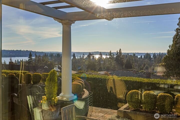 Maison à Bellevue, Washington, États-Unis 5 - 18758137
