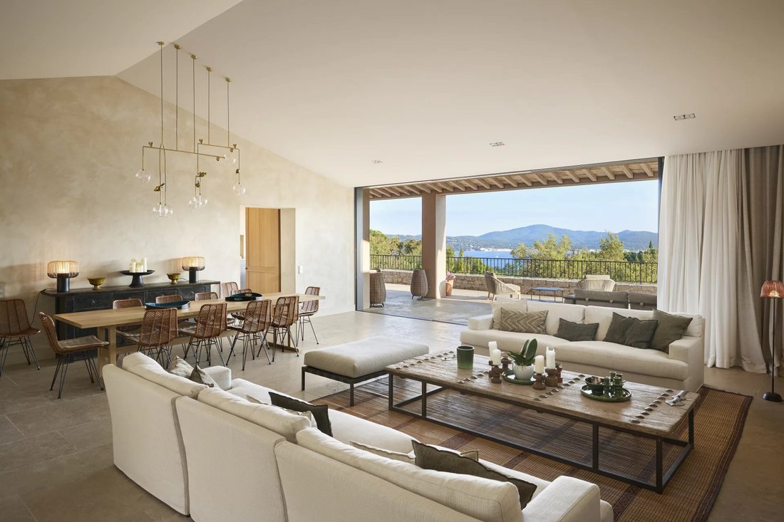 Villa in Grimaud, Provence-Alpes-Côte d'Azur, France 4 - 18753204