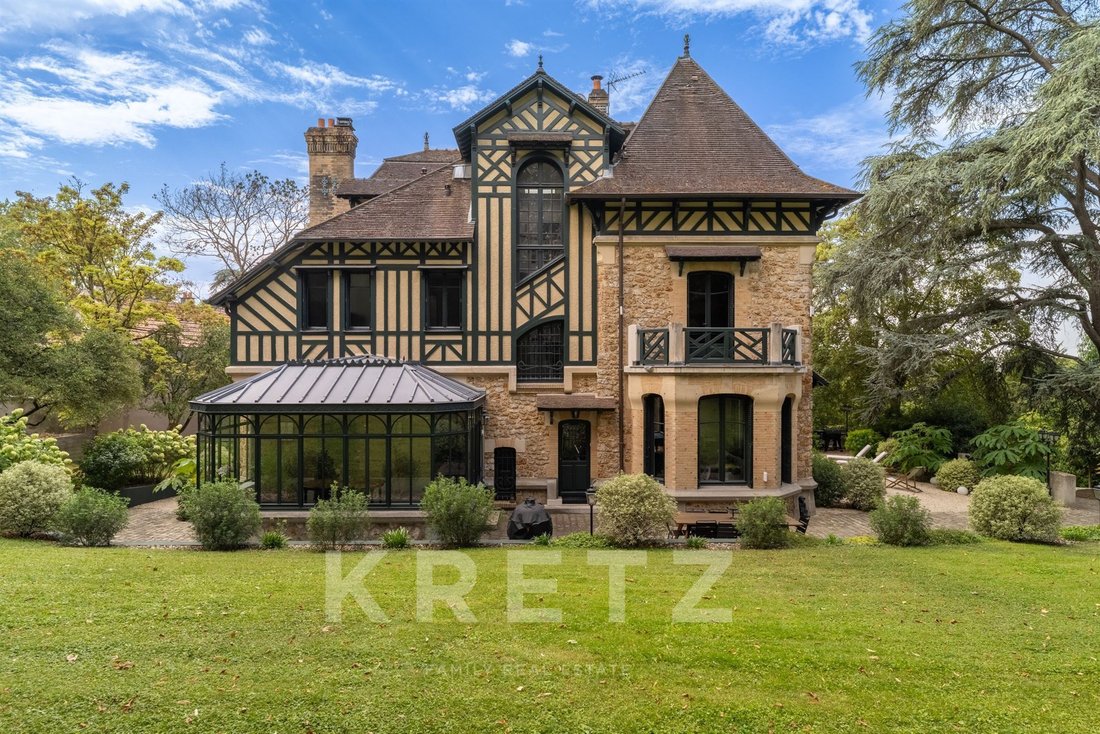 Casa en Yerres, Isla de Francia, Francia 1 - 18757658
