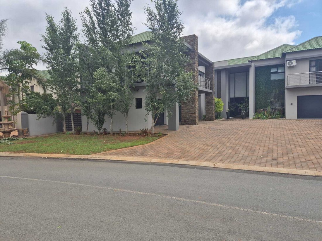 Landhaus in Rustenburg Local Municipality, Nordwest, Südafrika 1 - 18750273
