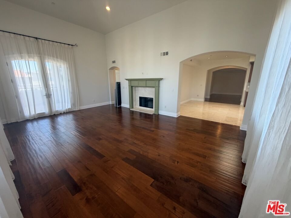 Appartement à Los Angeles, Californie, États-Unis 1 - 18757356