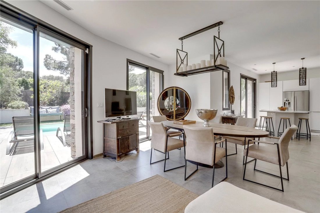 Villa en Zone Ouest Urbaine, San Tropez, Francia 5 - 18753020