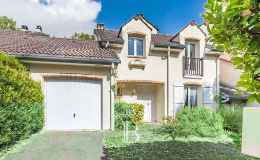Maison à Fourqueux, Saint-Germain-en-Laye, France 1