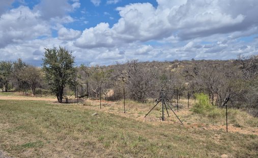 Land in Hoedspruit, Limpopo, Südafrika 1