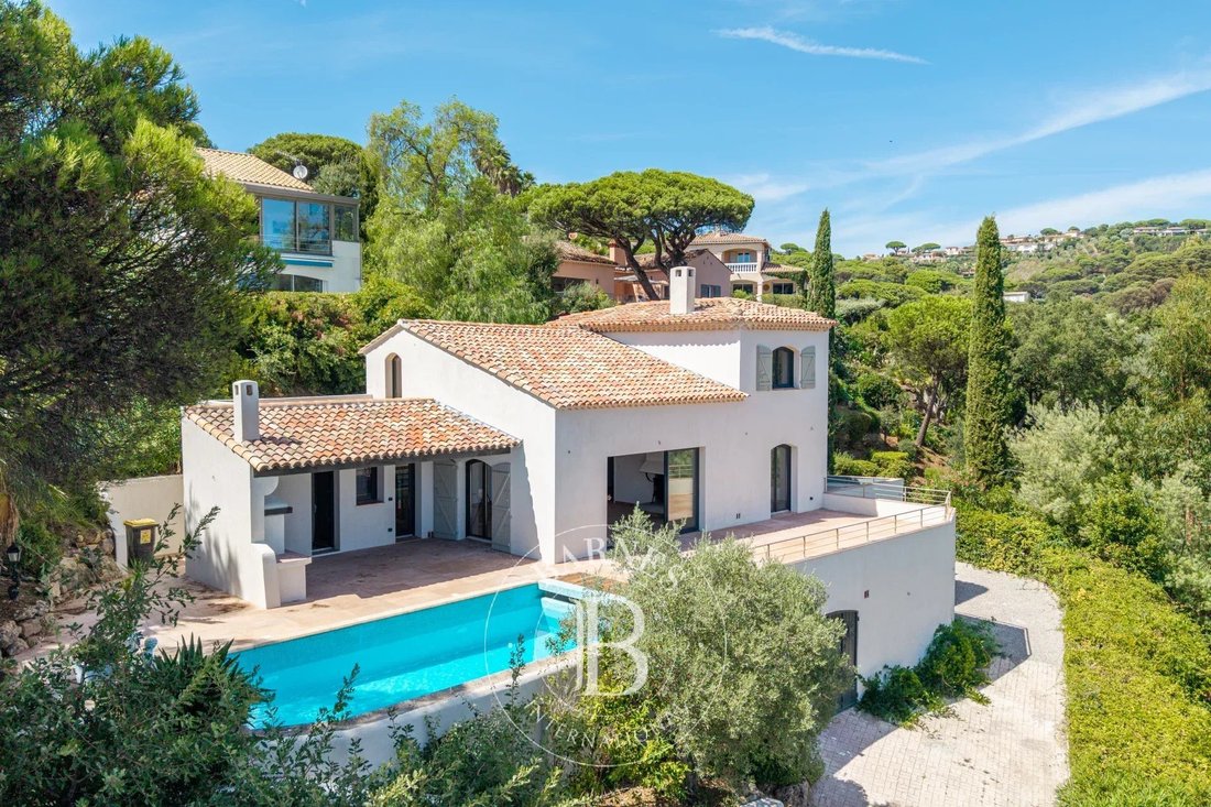 Villa in Nartelle-Noyer-Bellevue-bd des Sardinaux, Sainte-Maxime, Frankreich 1 - 18759619