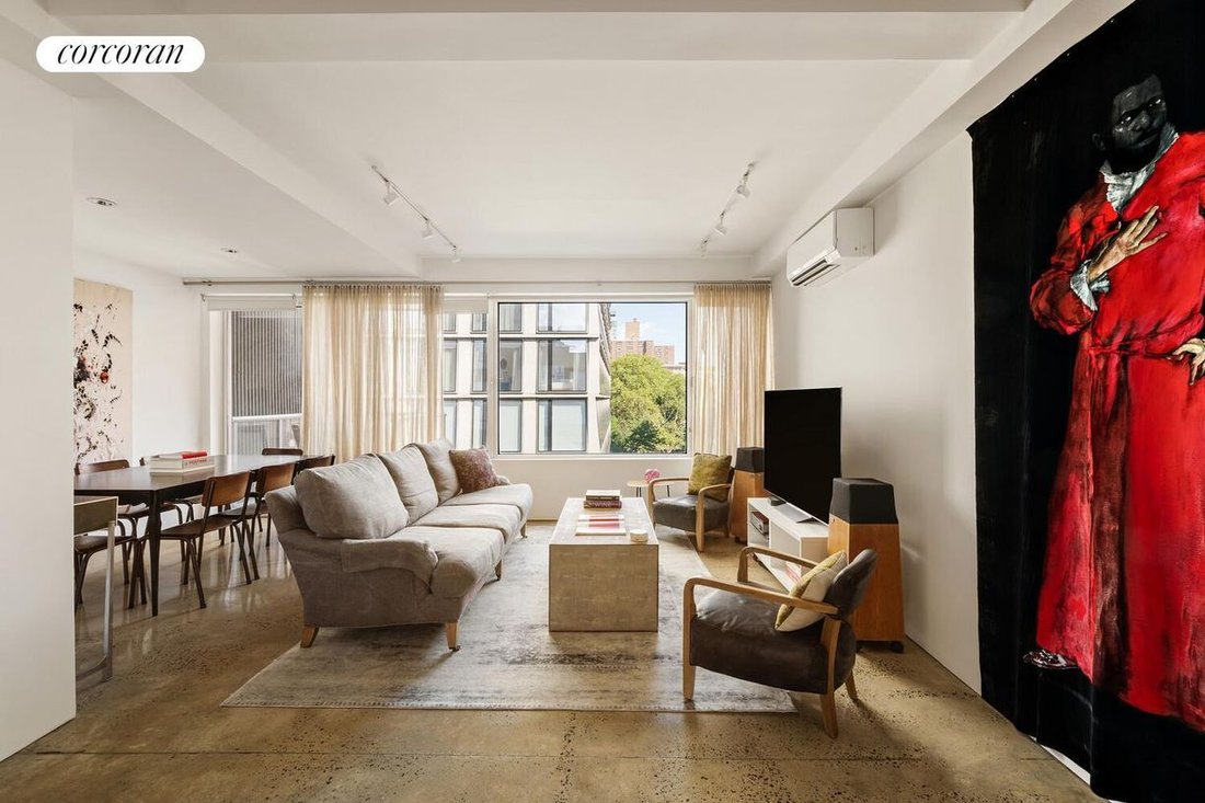 Andere in New York City, New York, Vereinigte Staaten 1 - 18756051