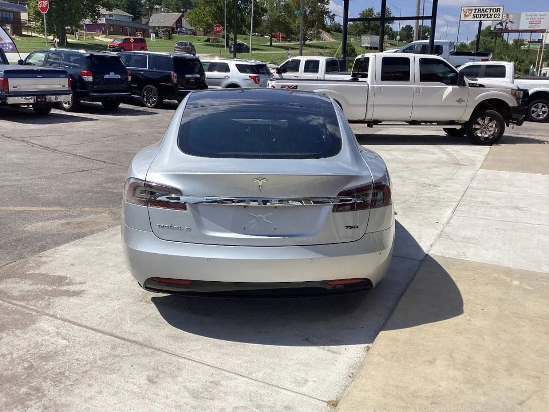 Sedan in Omaha, NE, United States 5 - 18753385