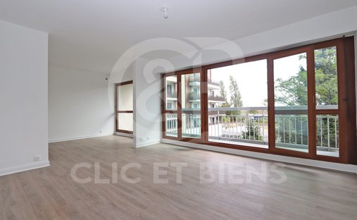 Appartement à Forêt, Vélizy-Villacoublay, France 1