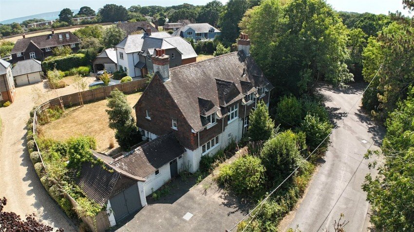 Casa en Milford-on-Sea, Inglaterra 2 - 18754697
