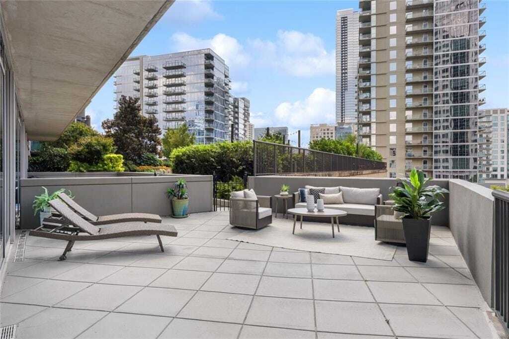 Condo in Atlanta, Georgia, United States 4 - 18751244