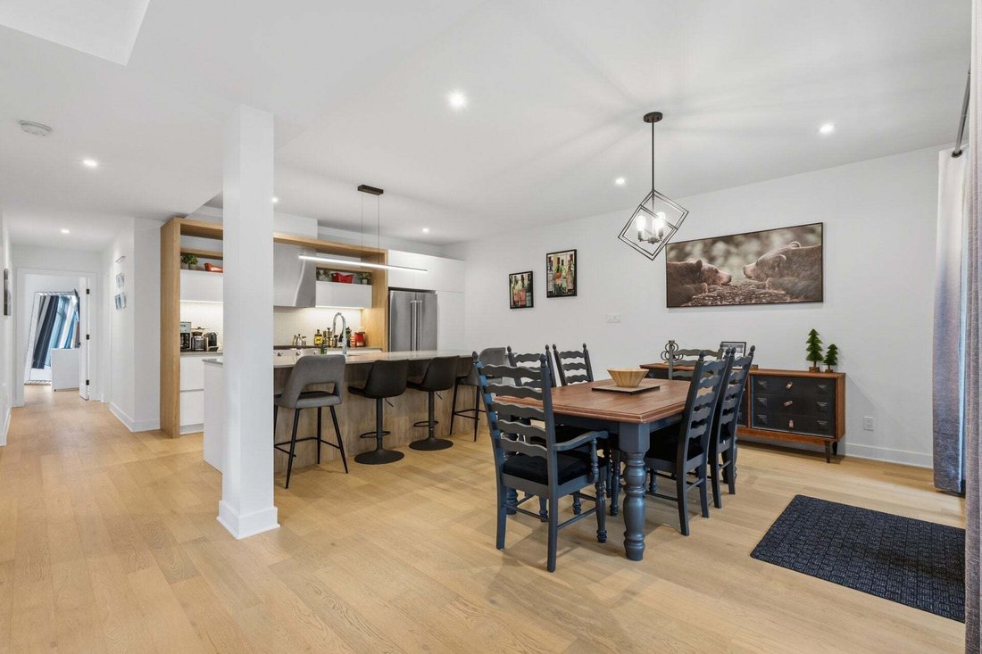 Condominio a Mont-Tremblant, Québec, Canada 2 - 17731121