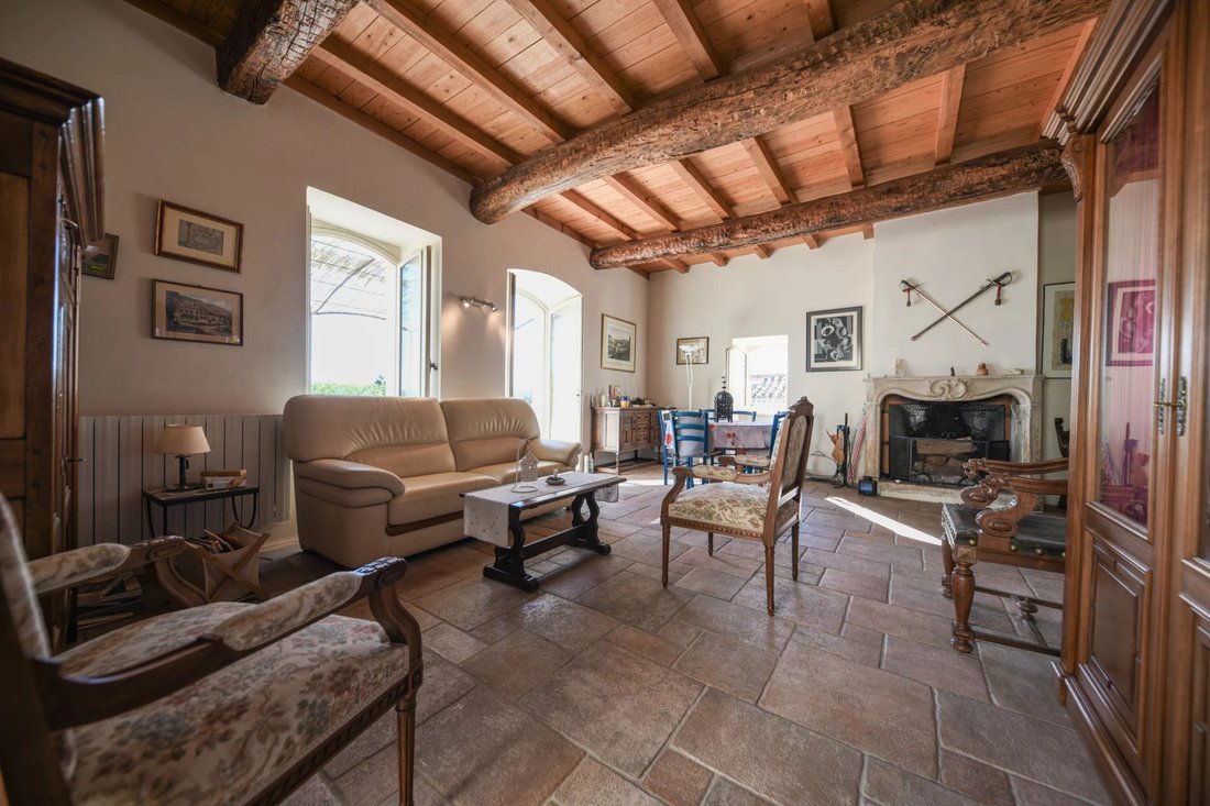 Casa en Uzès, Occitania, Francia 3 - 18750031