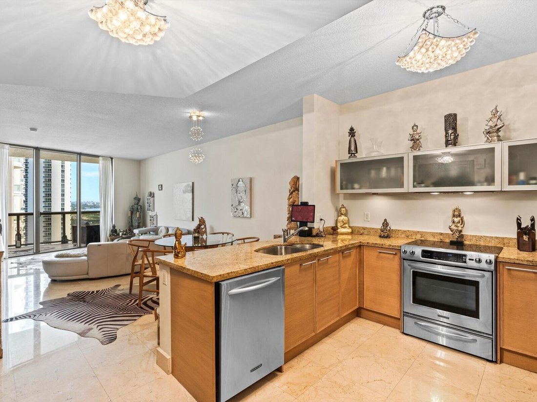 Appartement à Golden Beach, Floride, États-Unis 1 - 18749031
