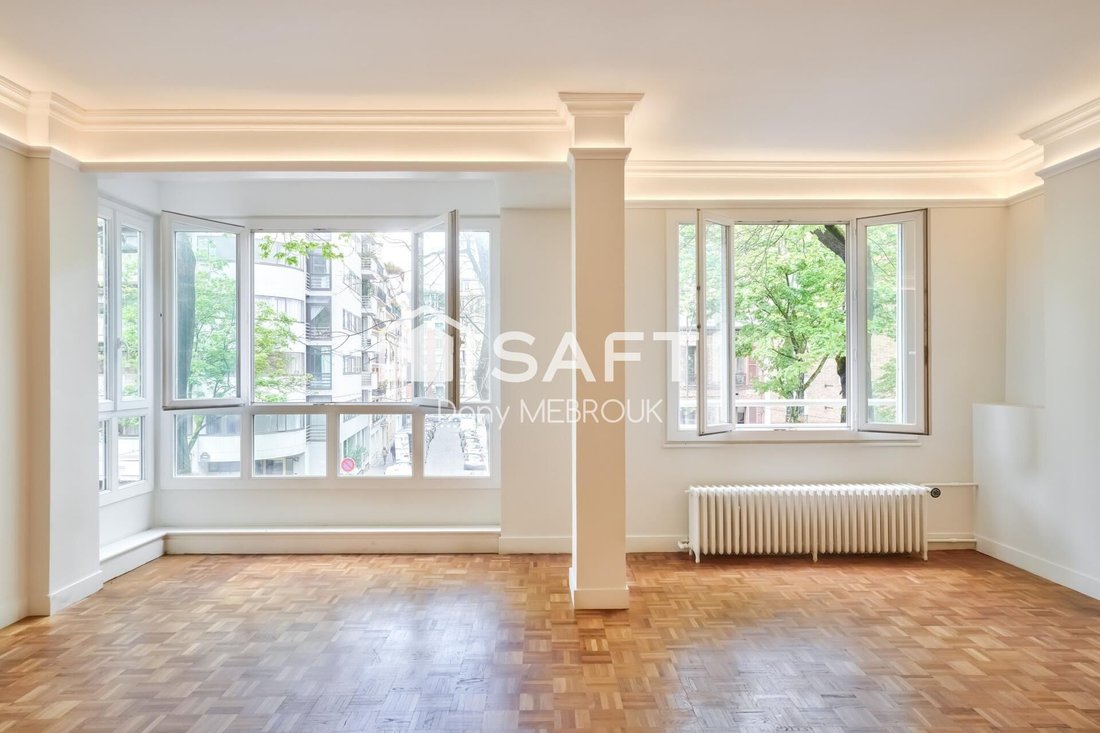 Apartment in Bois de Boulogne, Paris 16e Arrondissement, Paris 2 - 18755605