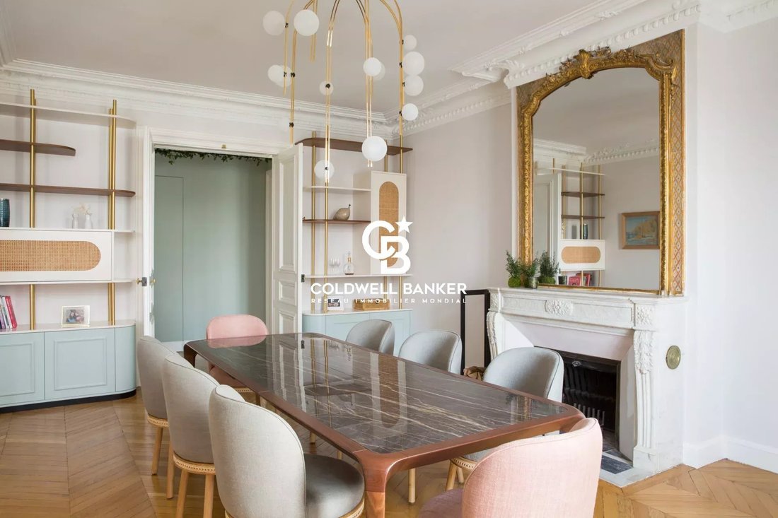 Appartement à Hoche-Friedland, Paris 8e Arrondissement, Paris 5 - 18750097