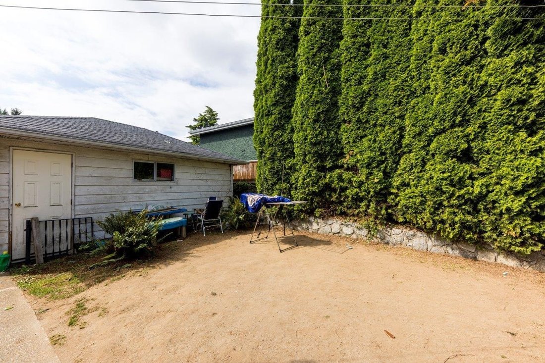 House in Burnaby, British Columbia, Canada 3 - 18753869