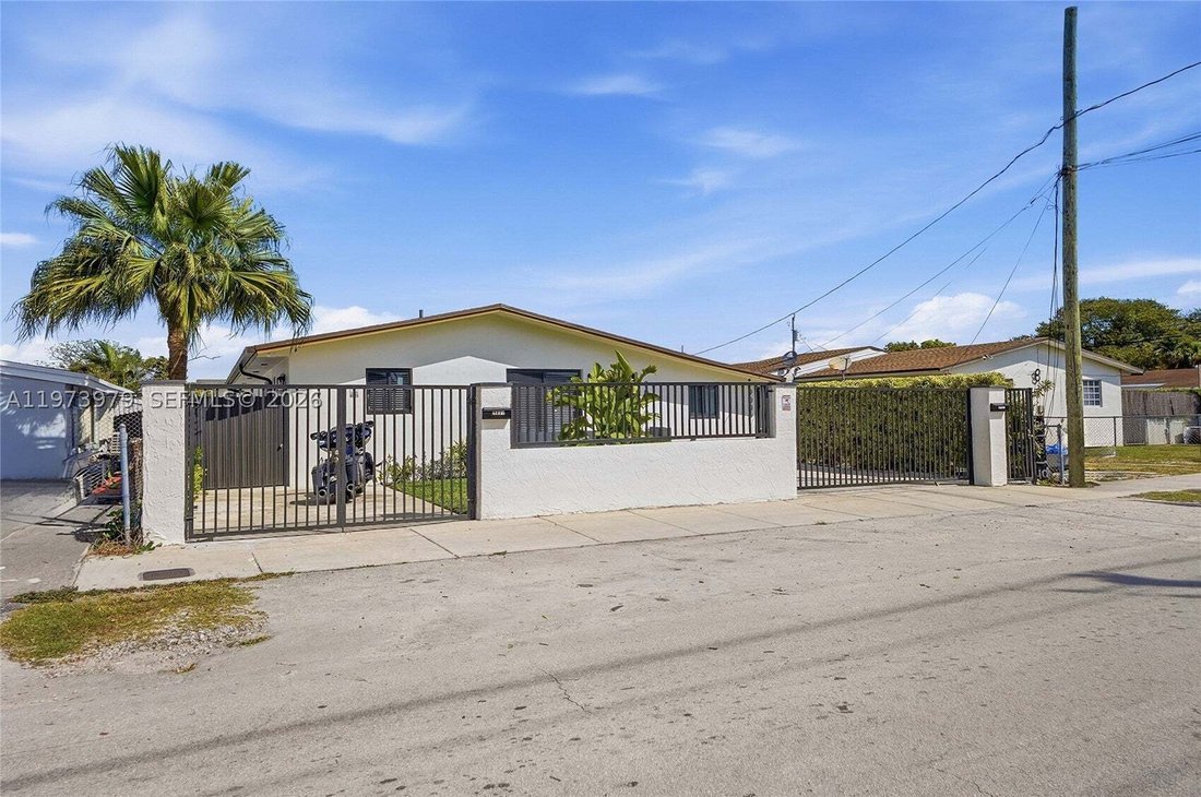 Casa a Miami, Florida, Stati Uniti 1 - 17318440
