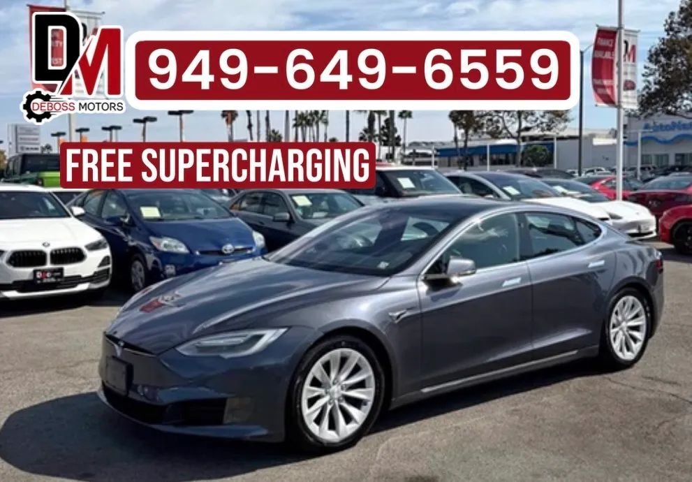 Sedan in Costa Mesa, CA, United States 1 - 18759106