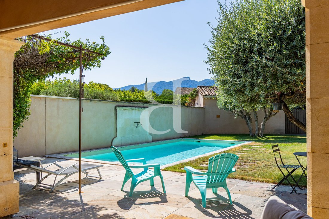Villa a Maubec, Provenza-Alpi-Costa Azzurra, Francia 3 - 18758028