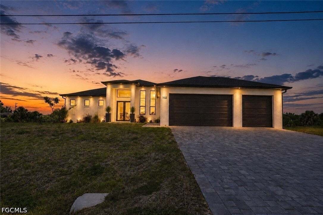 House in Cape Coral, Florida, United States 1 - 17296421