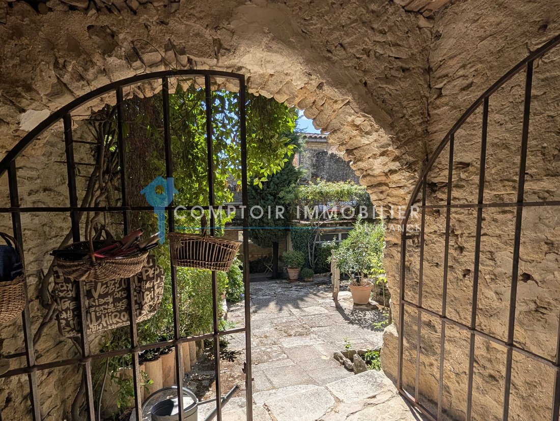 Maison à Goult, Provence-Alpes-Côte d'Azur, France 2 - 18760060