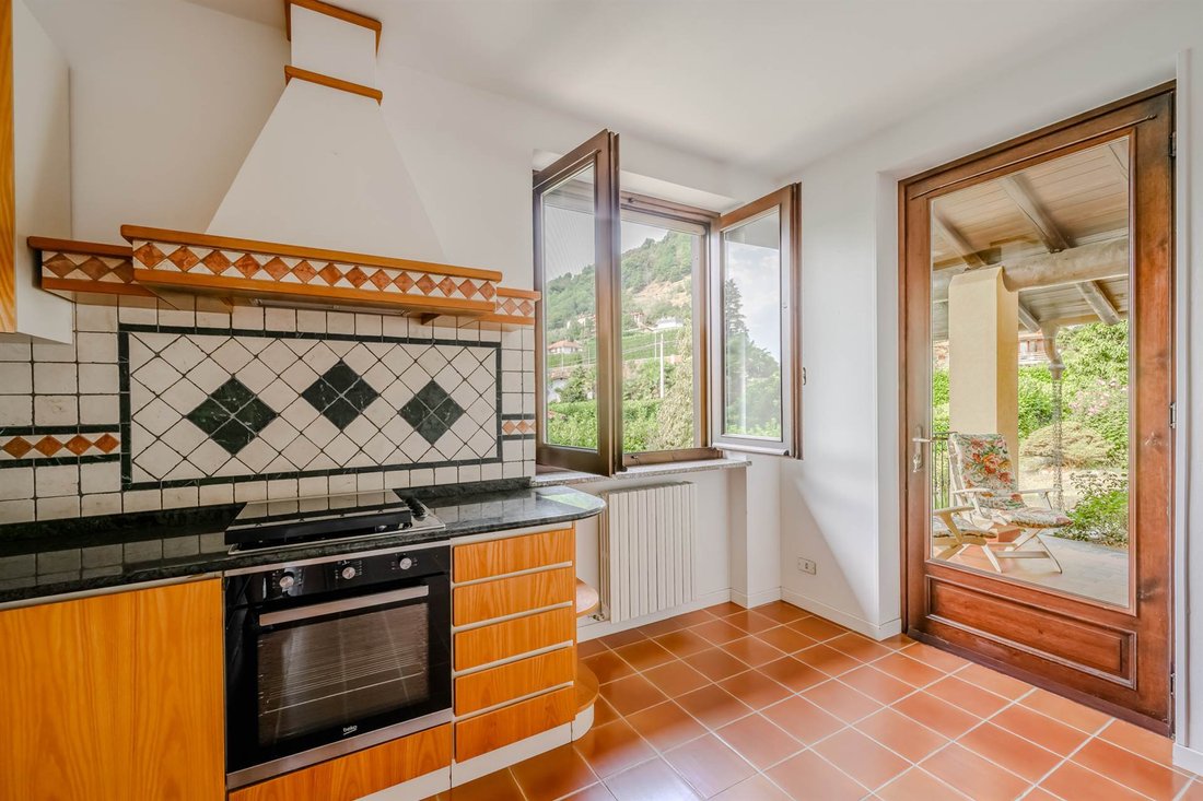 Villa in Meina, Piemont, Italien 5 - 18757271