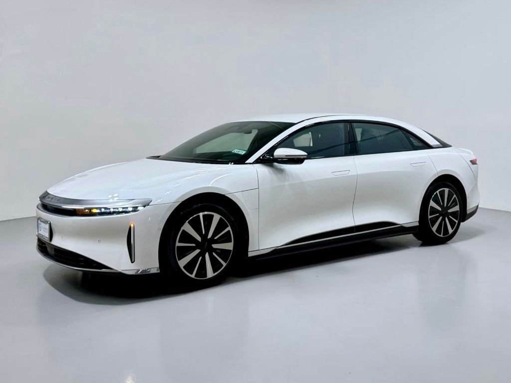 Sedan in Lake Villa, IL, United States 3 - 18570946