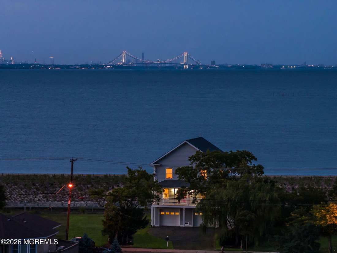 House in Union Beach, New Jersey, United States 2 - 18754178
