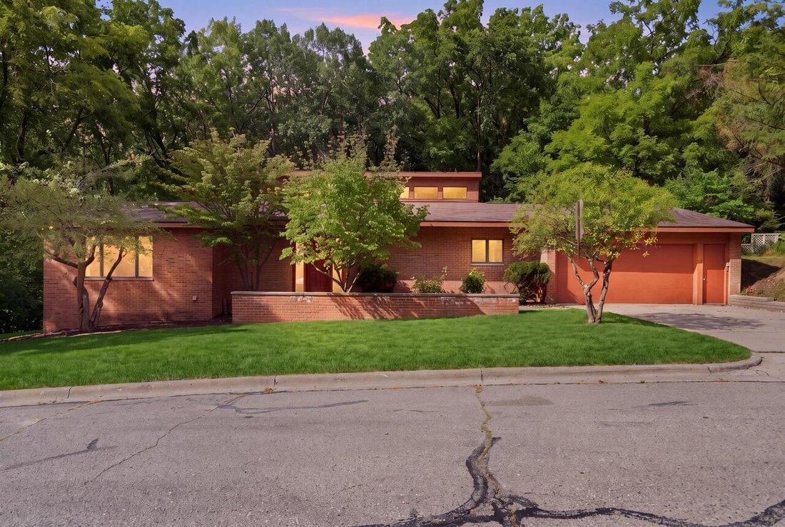 Casa en Ann Arbor, Míchigan, Estados Unidos 1 - 18757764