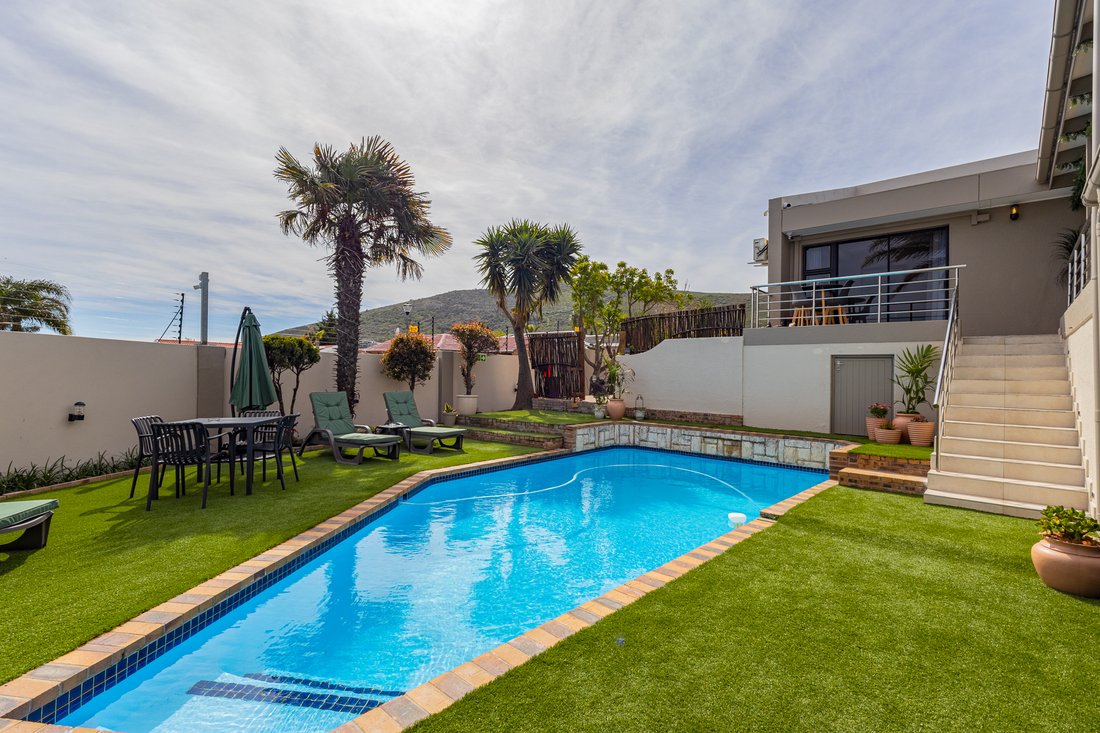 Country House in Panorama, Western Cape, South Africa 4 - 18759766