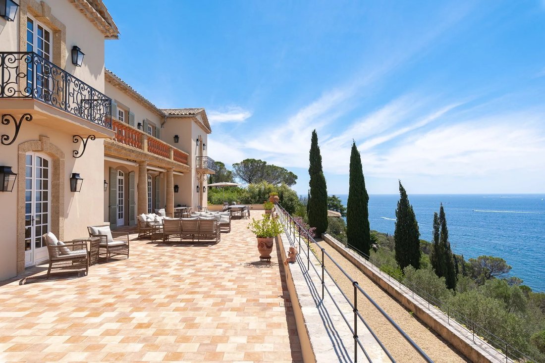 Villa in Ville-Les Saquedes-Le Bouillonnet, Sainte-Maxime, France 5 - 13564243