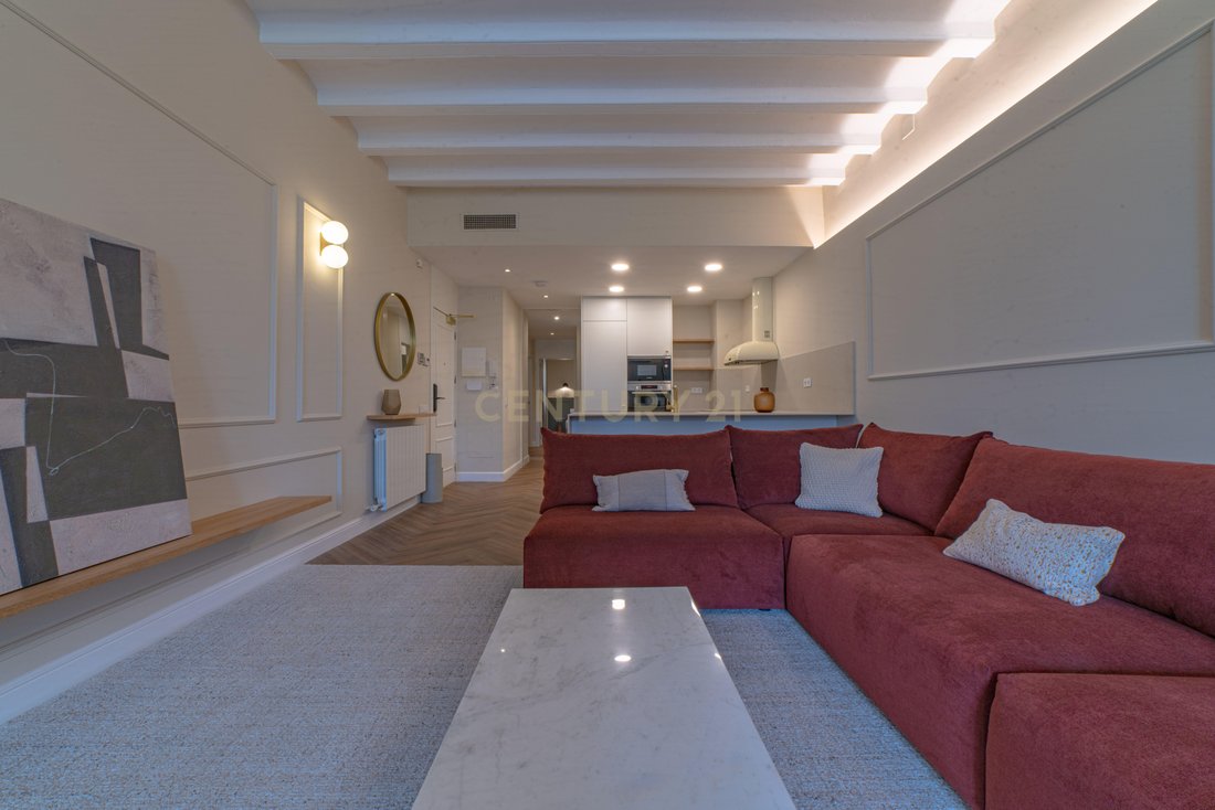 Apartment in Ciutat Vella, Barcelona, Spain 2 - 18752707