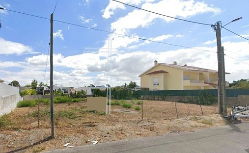 Land in Corroios, Setúbal Municipality, Portugal 1