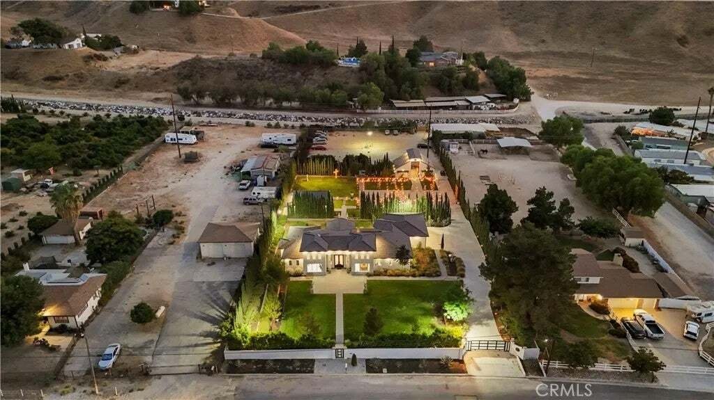House in Colton, California, United States 4 - 18759373