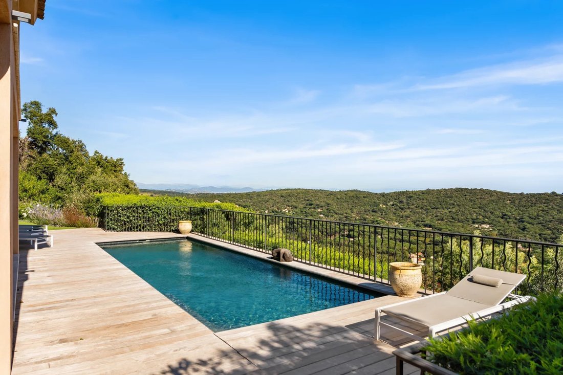 Villa in Ramatuelle, Provence-Alpes-Côte d'Azur, Frankreich 2 - 13668320