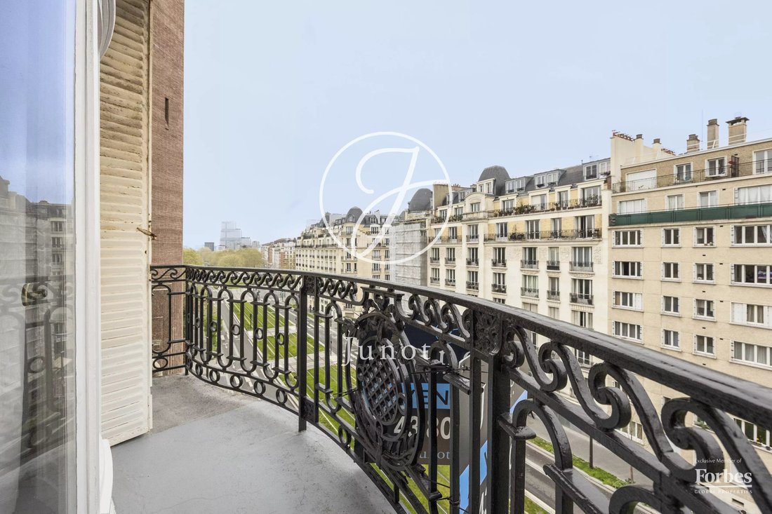 Apartment in Courcelles-Wagram, Paris 17e Arrondissement, Paris 3 - 18749458