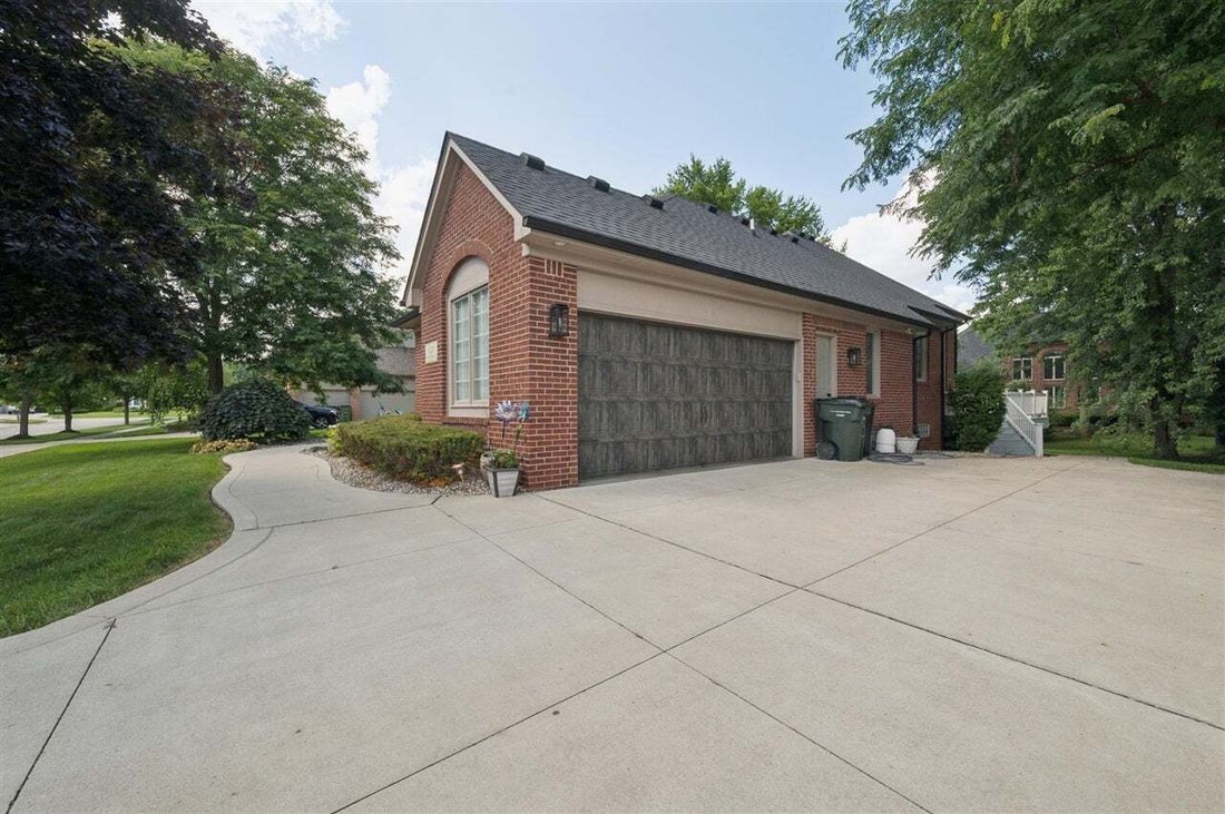 Haus in Washington, Michigan, Vereinigte Staaten 3 - 18751232