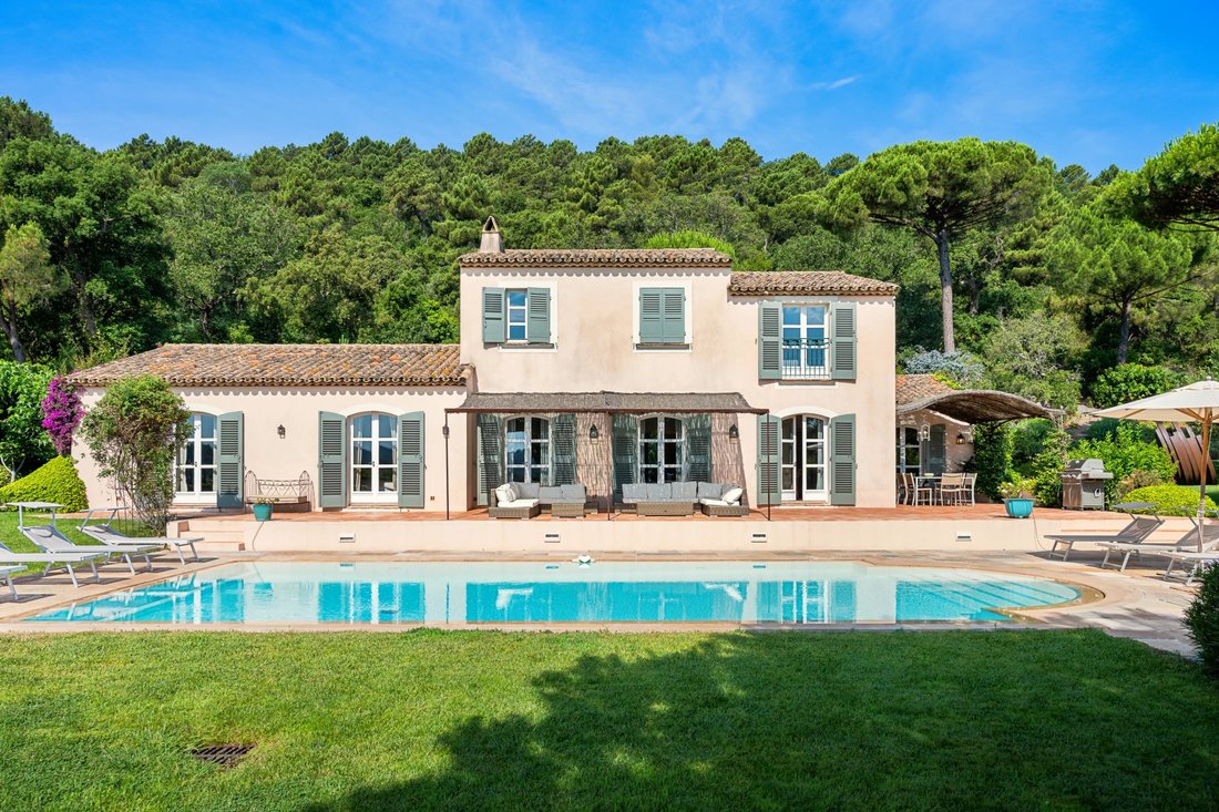 Villa in Gassin, Provence-Alpes-Côte d'Azur, Frankreich 2 - 18753102