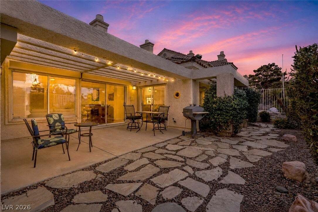 Maison à Henderson, Nevada, États-Unis 4 - 18755763