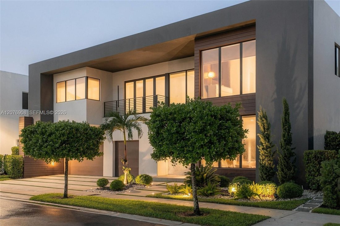 Casa a Doral, Florida, Stati Uniti 3 - 18752490