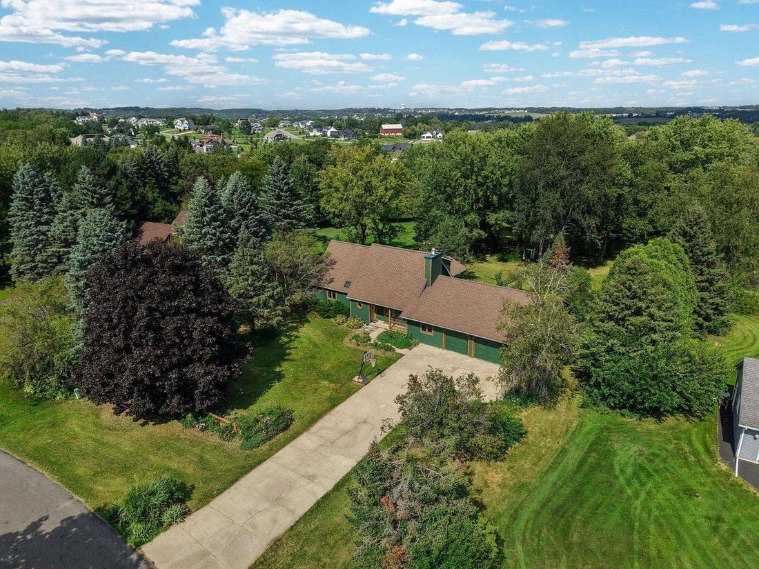 House in Verona, Wisconsin, United States 1 - 18756835