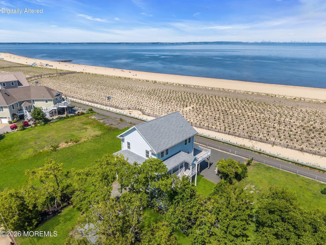 House in Union Beach, New Jersey, United States 4 - 18754178